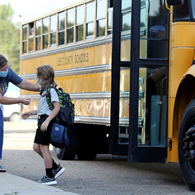 نصائح لضمان سلامة الطلاب من فيروس كورونا في الحافلة المدرسية