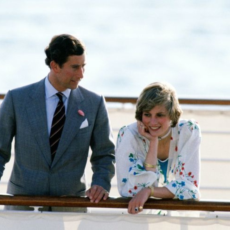 الفأل السئ يطارد 4 زيجات ملكية بسبب اليخت الملكي