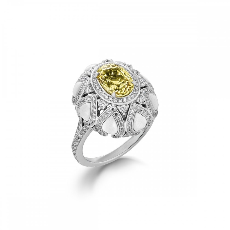 خواتم خطوبة بفصوص الالماس الصفراء