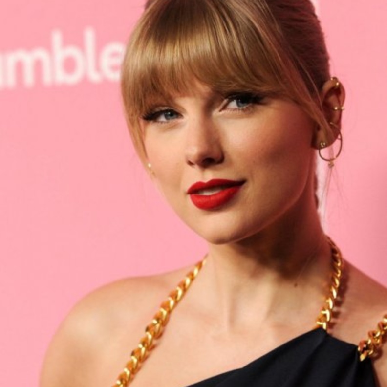 تايلور سويفت