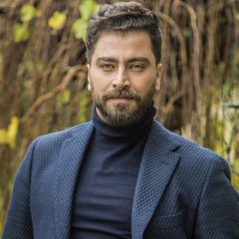 هل تجدد الخلاف بين معتصم النهار واحمد فهمي مجددا بسبب مسلسل أسود فاتح