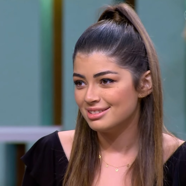 ليلى احمد زاهر