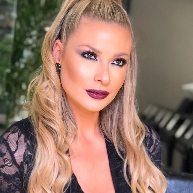 باميلا الكيك