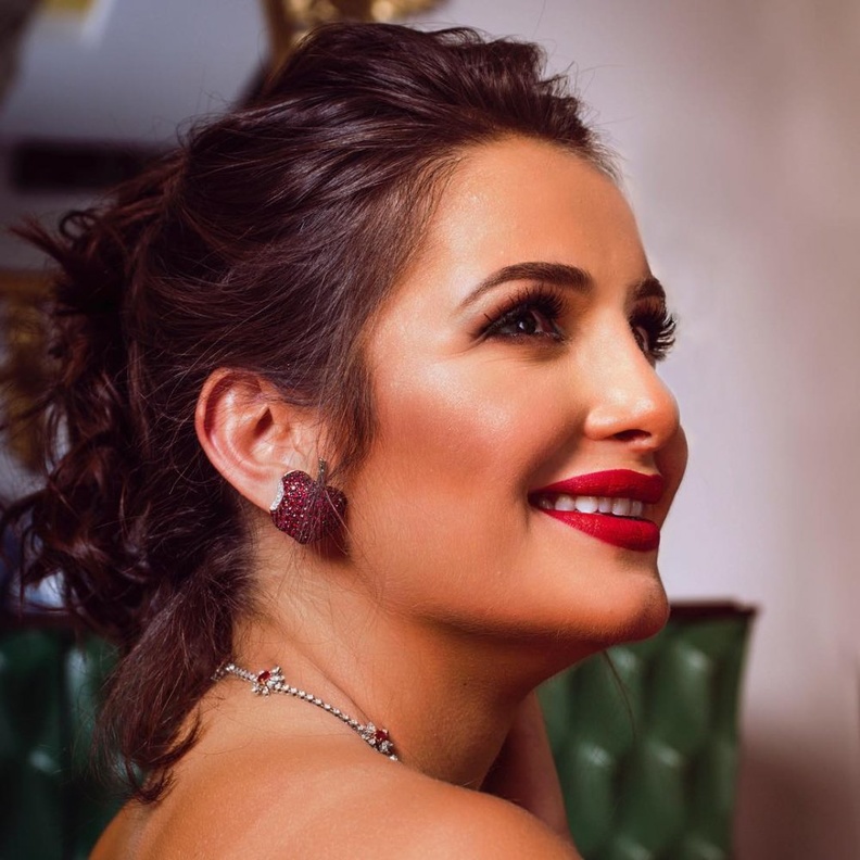 مكياج شام الذهبي