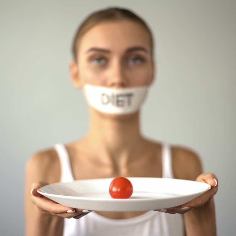 ما هي مخاطر اتباع الحميات القاسية على صحة العروس بعد الزواج