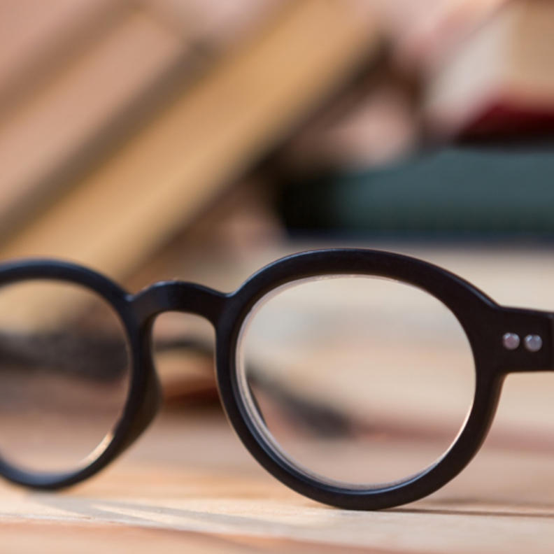 هل يقي ارتداء النظارات من فيروس كورونا