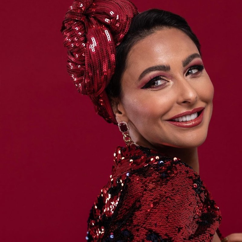 ميس حمدان ترد على اتهامات الجمهور لها