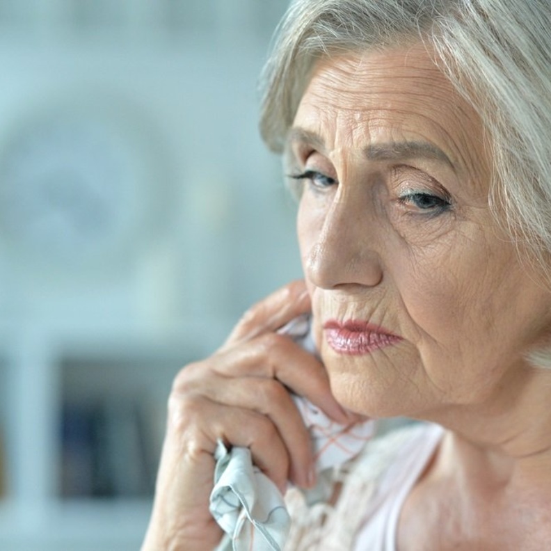 كيف يؤثر فيروس كورونا على مرضى ألزهايمر