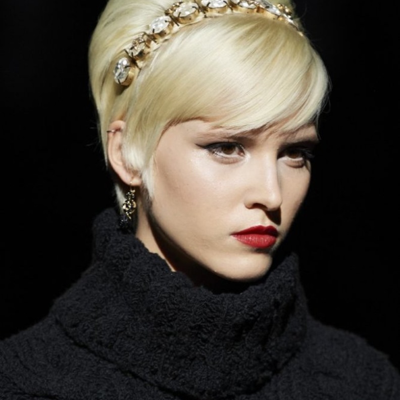 مكياج عيون ساحر مع الايلاينر للشعر الاشقر من Dolce&Gabbana