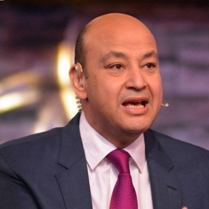 عمرو اديب يعلق على فيديو دينا الشربيني اثناء رفع الاثقال