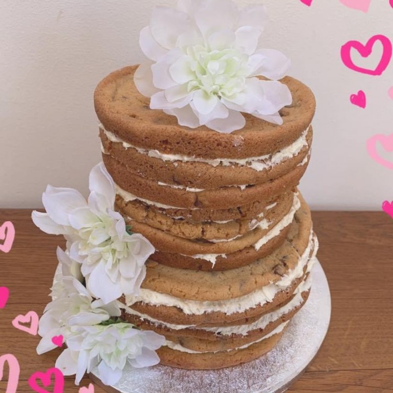 حلوى البسكويت التي ابدعت أخت العروس في صنعها