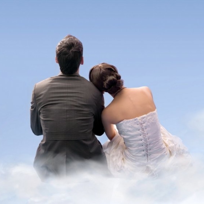 كيف تدعم العروس زوجها