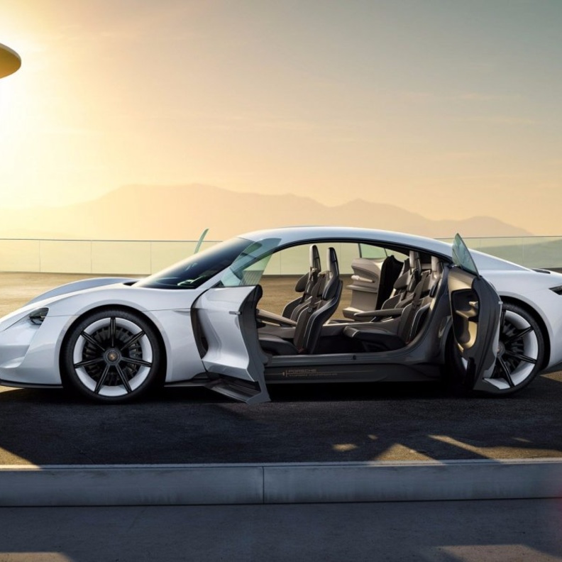  معرض بكين للسيارات أول معرض بعد جائحة كورونا