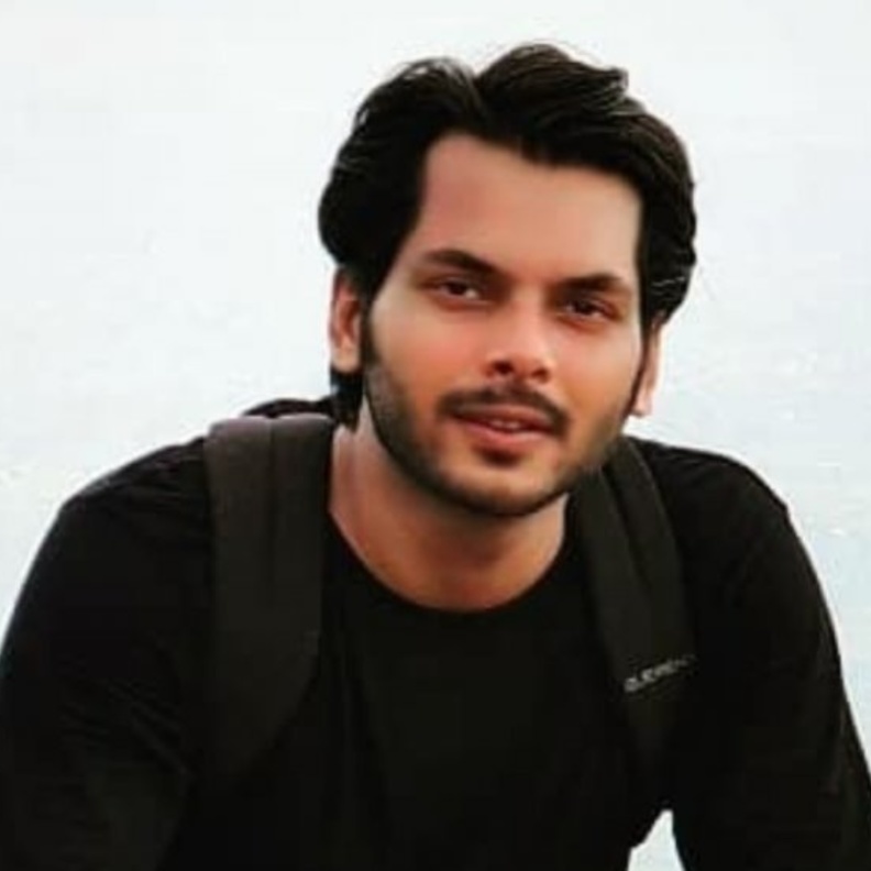 انتحار الممثل الهندي الواعد أكشات أوتكارش