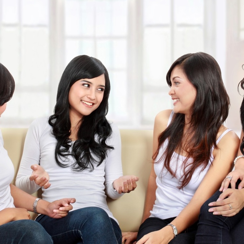 المحادثة قد تنقل عدوى كوفيد-19