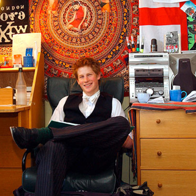 جولة داخل غرف نوم أفراد العائلة المالكة البريطانية