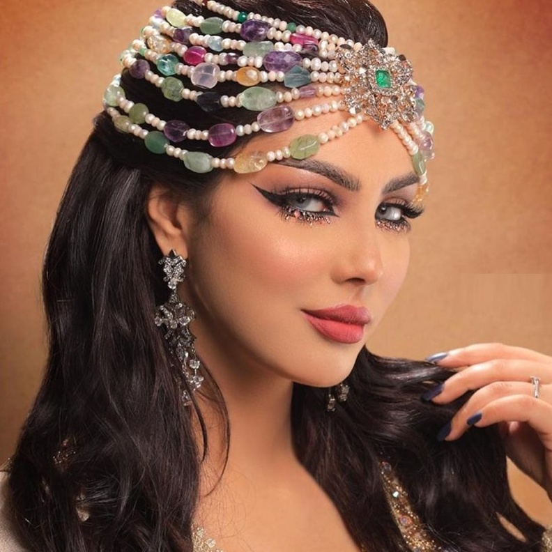 ابتسام تسكت تحتفل بعيد ميلادها اليوم