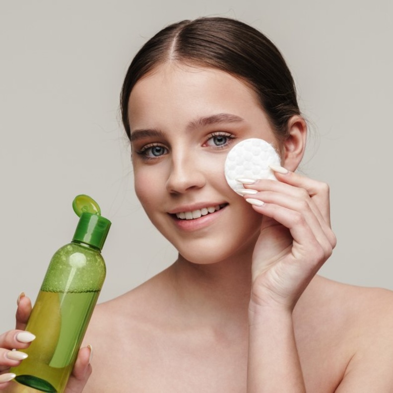  نصائح جمالية لاختيار الغسول المناسب لبشرتك