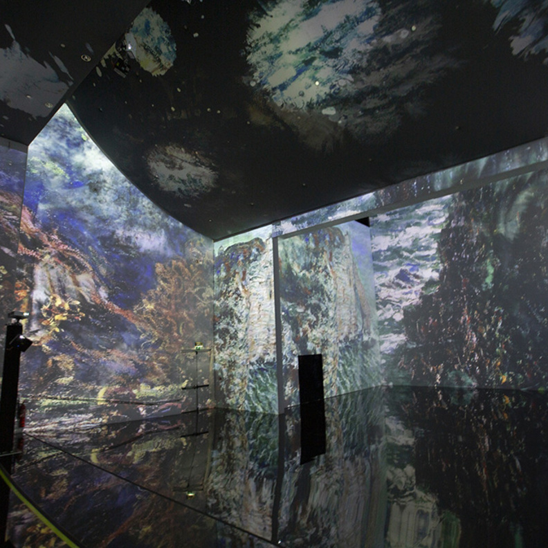 تجارب فنية غامرة في "ثياتر اوف ديجيتال ارت" بمدينة جميرا في دبي