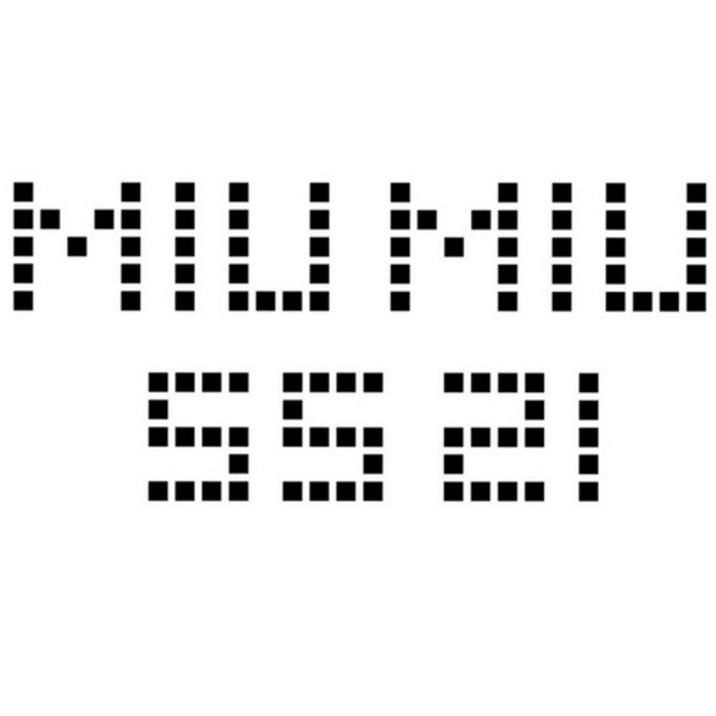 بث مباشر لعرض أزياء MIU MIU لربيع وصيف 2021