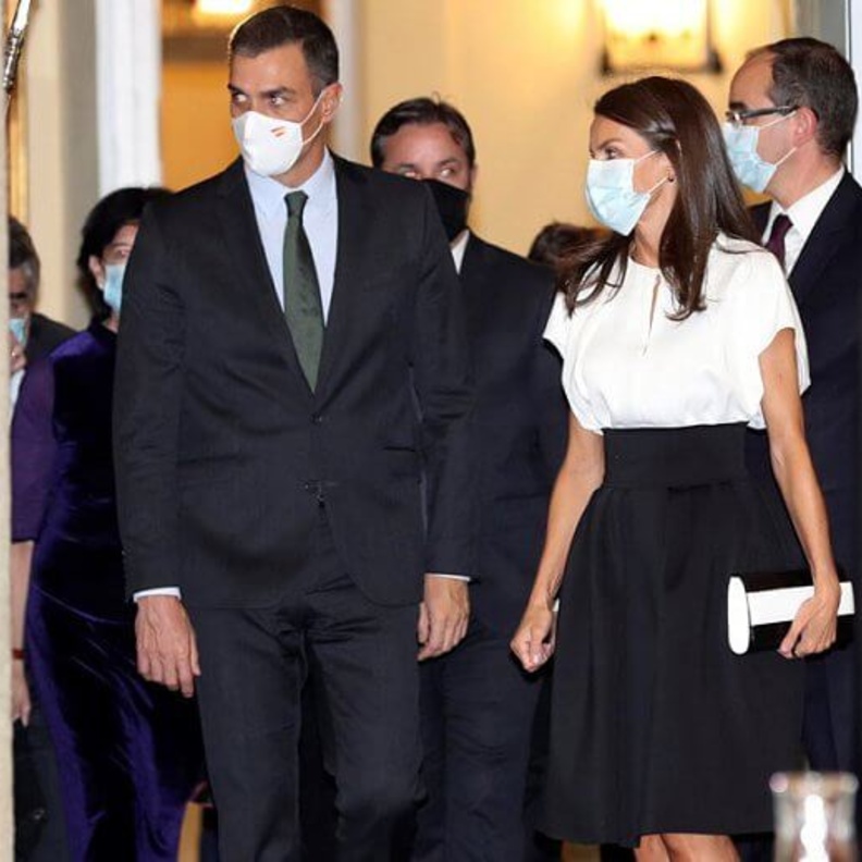 أحدث إطلالات الملكة ليتيزيا والملك فيليب السادس في مدريد