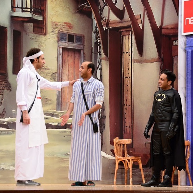 نجوم "مسرح مصر" يتحولون إلى أبطال خارقين في "رجالة بلدنا"