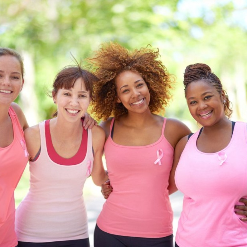 ماهي اعراض سرطان الثدي في سن العشرين