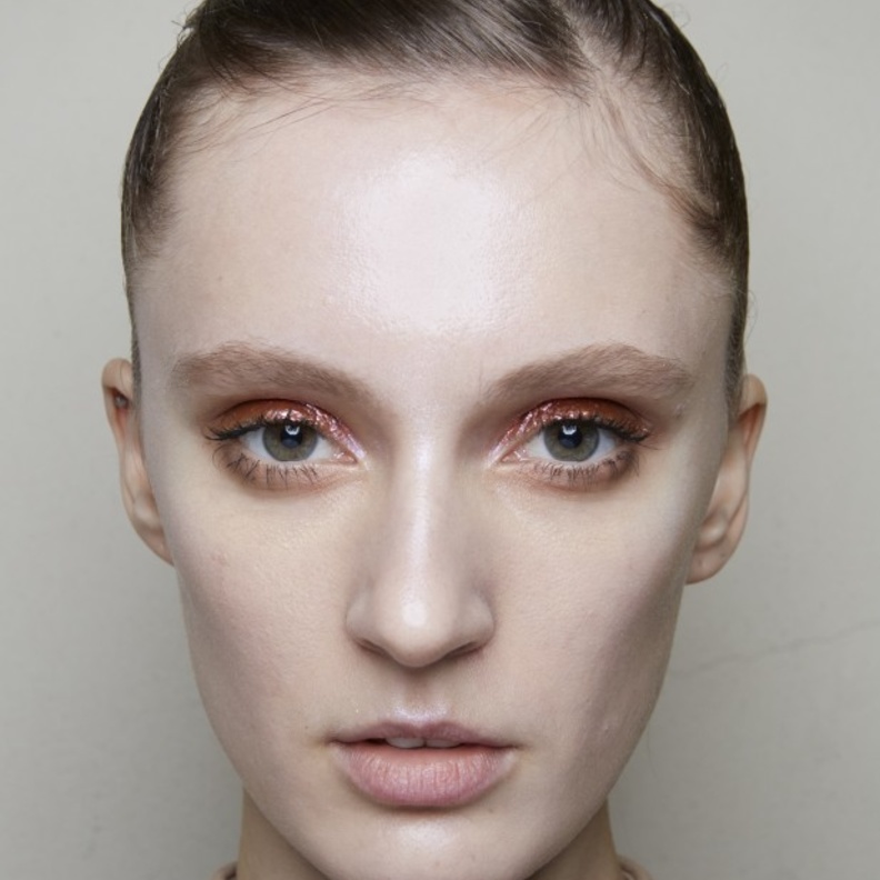 احدث صيحات المكياج لإطلالة مميزة في خريف 2020 من وحي Cividimi 