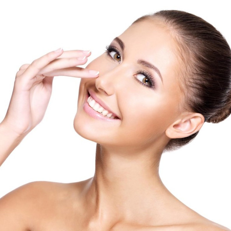  3 طرق لتجميل الأنف بدون عمليات جراحية