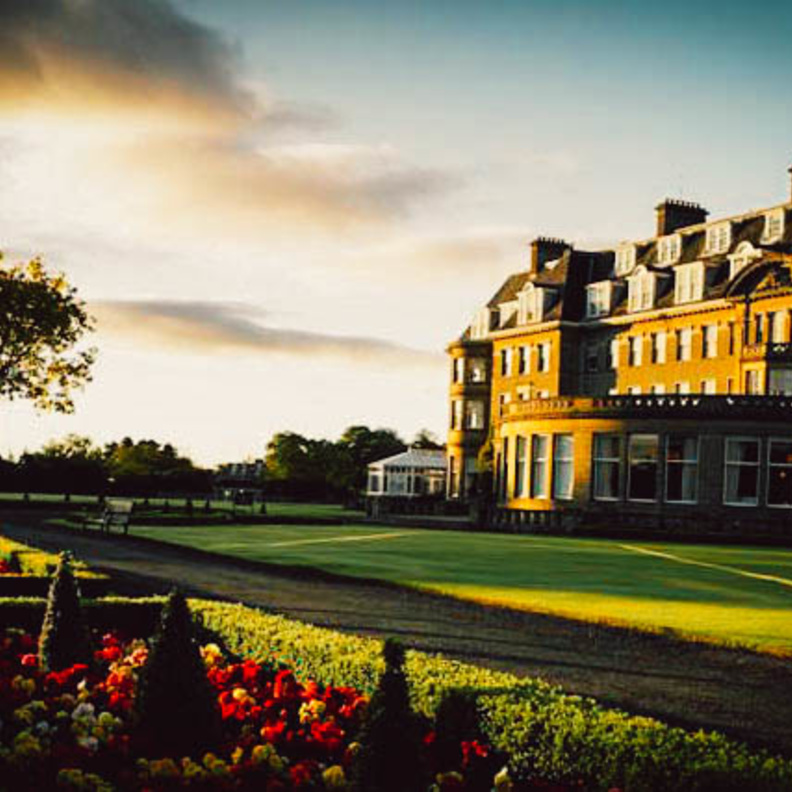  فندق ذا غلين ايغلز The Gleneagles من أفضل فنادق بريطانيا خلال الخريف 2020