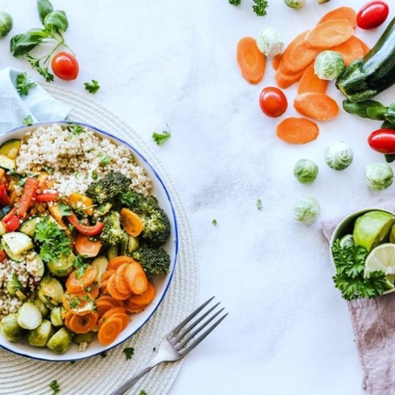 نصائح لتغذية صحية في سن المراهقة 