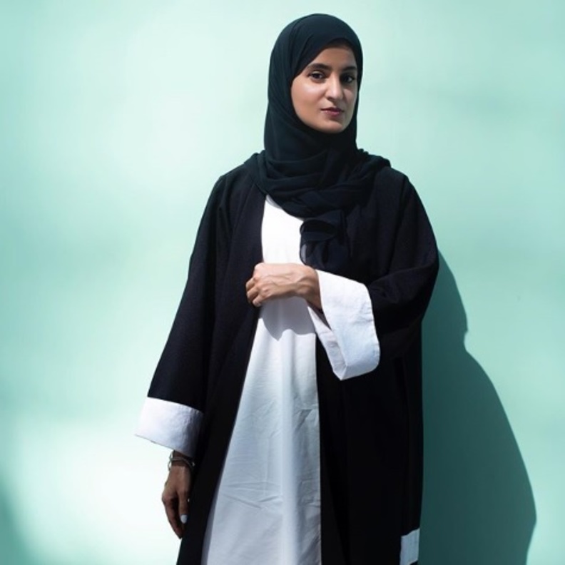 المصممة الإماراتية الجود لوتاه 