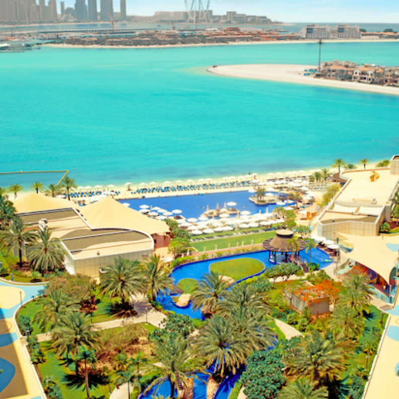  فندق ديوكس نخلة دبي يطلق عروضه الجديدة للسيدات