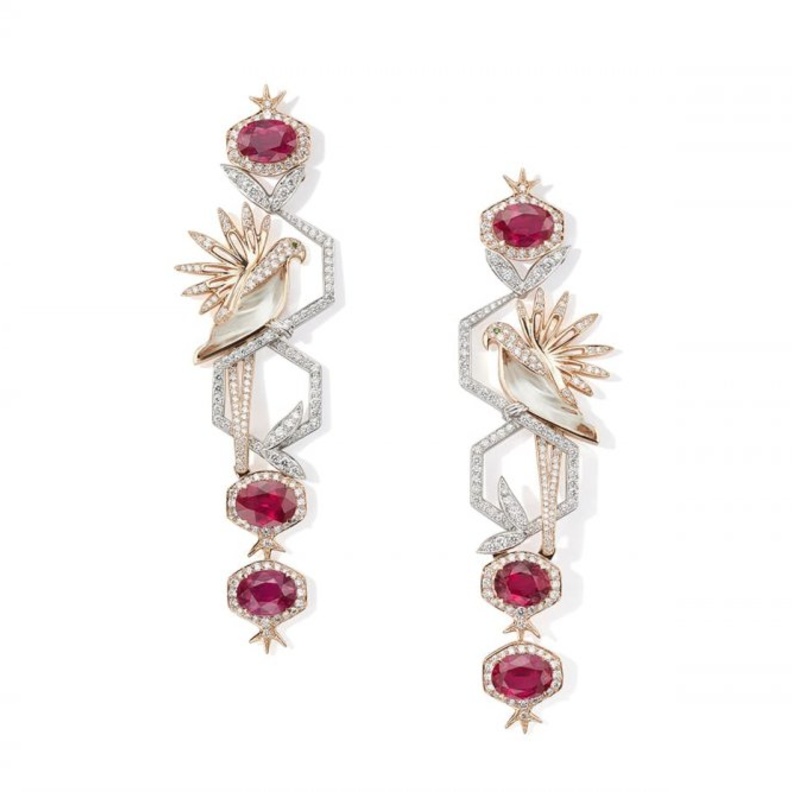 ‎احدث موديلات اقراط شاندلير بأحجار الياقوت الوردي من Boodles