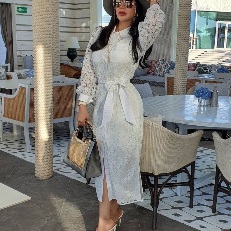  احدث اطلالات لجين عمران بموضة الفستان الابيض الفاخر