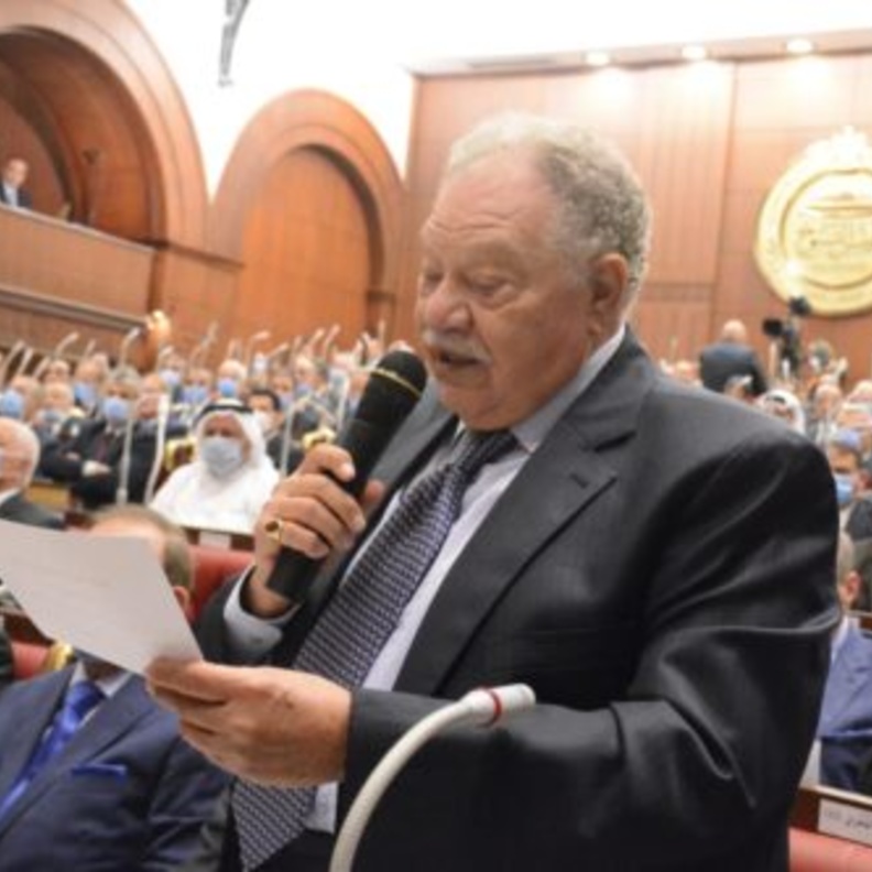 يحيي الفخراني في مجلس الشيوخ