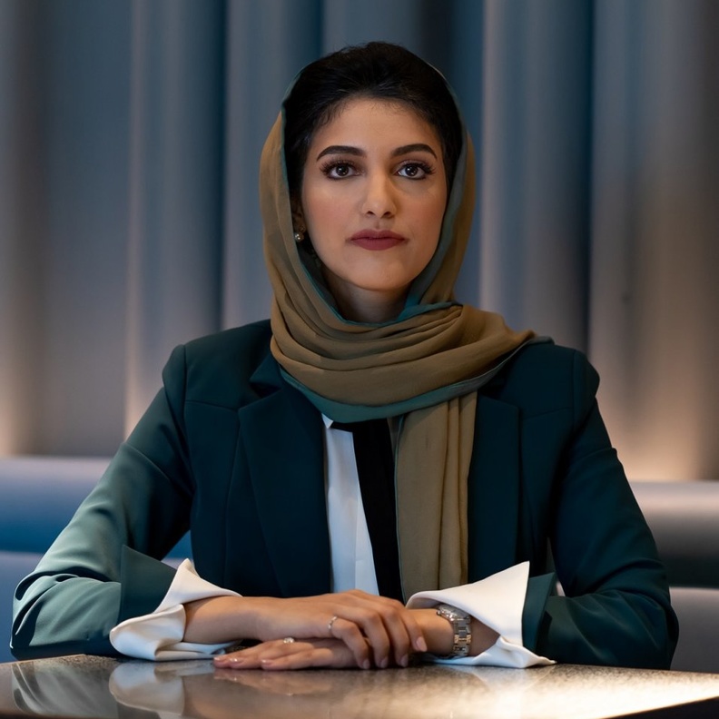 د.غادة الحارثي لـ"هي": المرأة السعودية سفيرة لوطنها عندما تكون موظفة وطالبة ومستثمرة وسائحة