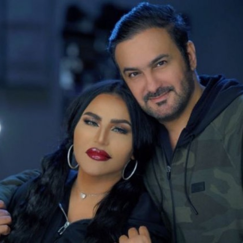 مبارك الهاجري وزوجته أحلام