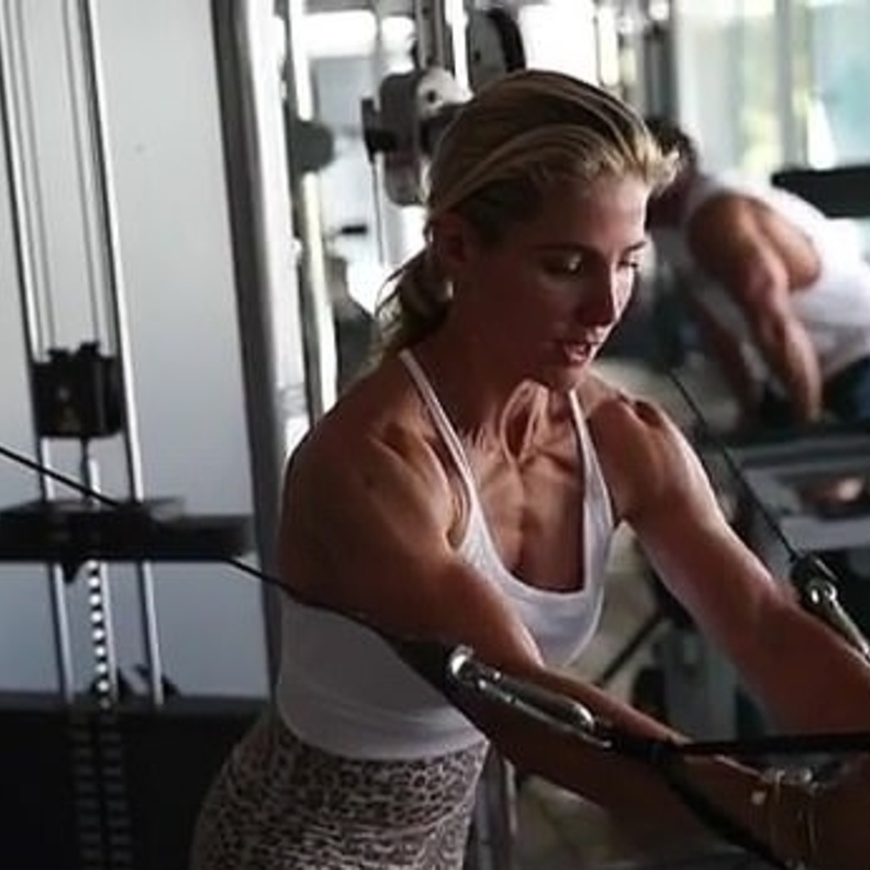 إلسا باتاكي