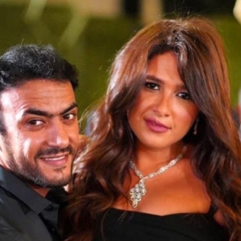 ياسمين عبد العزيز واحمد العوضي