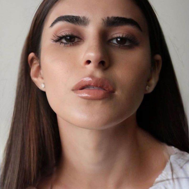 طريقة وضع مكياج ترابي من وحي ديما الشيخلي