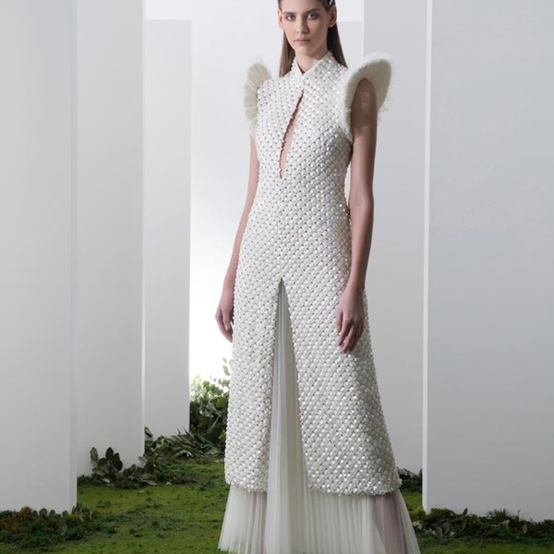 موديلات فساتين عقد القران من سعيد قبيسي