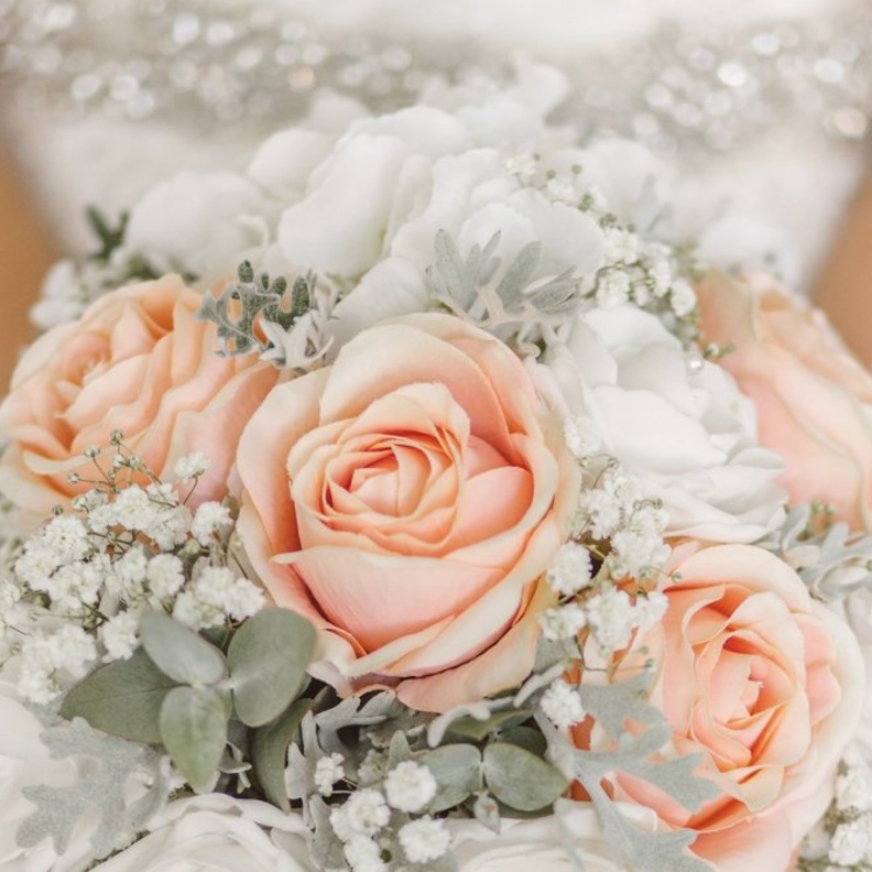  أشهر دور المجوهرات والعطور ومحلات الأزياء ستتواجد في المعرض