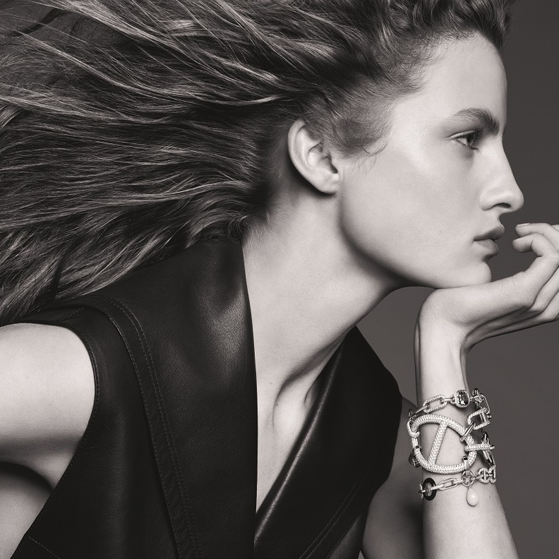 مجموعة Enchaînements Libres من Hermès