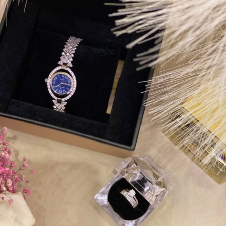 من لقطات الاعراس من المصورة السعوديه نورة الدعيجي