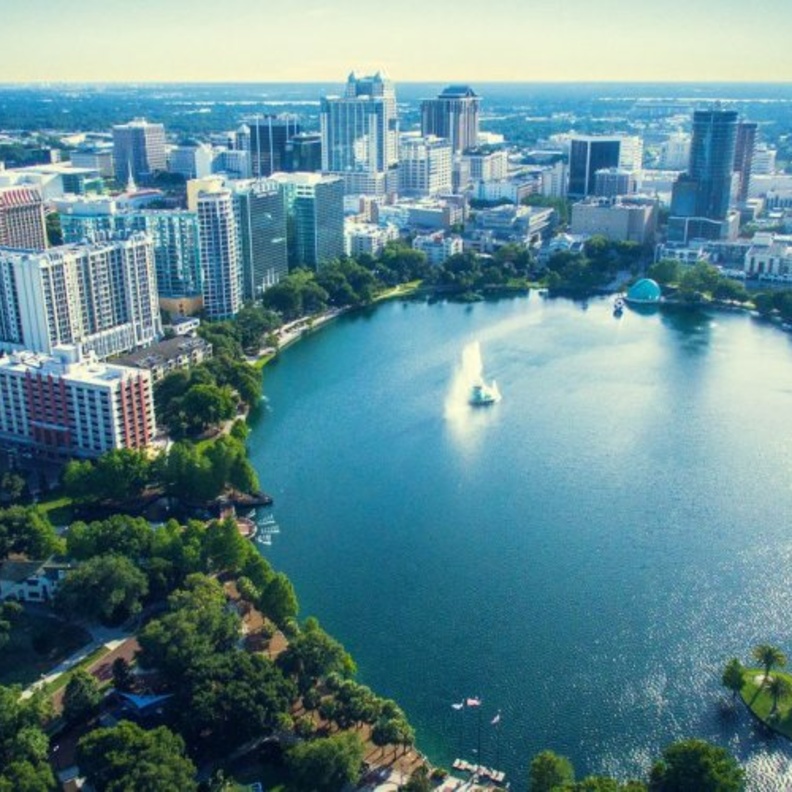 8 اشياء يجب عليك معرفتها قبل السفر أورلاندو الامريكية