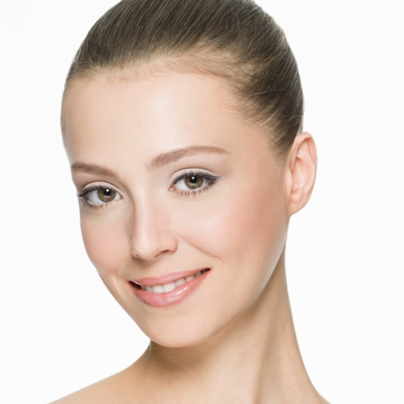  ماسك الخيار وجل الصبار لشد البشرة والرقبة