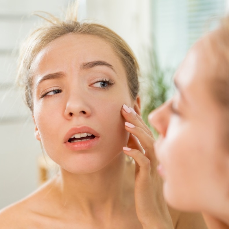 نتوءات جلدية تنذر بارتفاع الكوليسترول في الدم