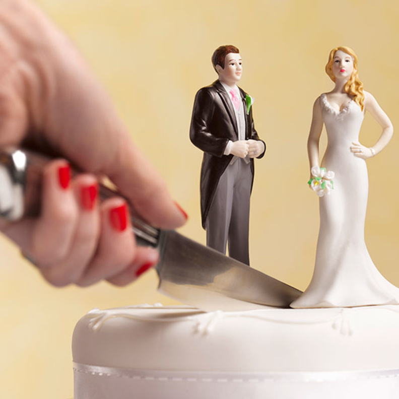 هل يبقى الحب بعد الطلاق