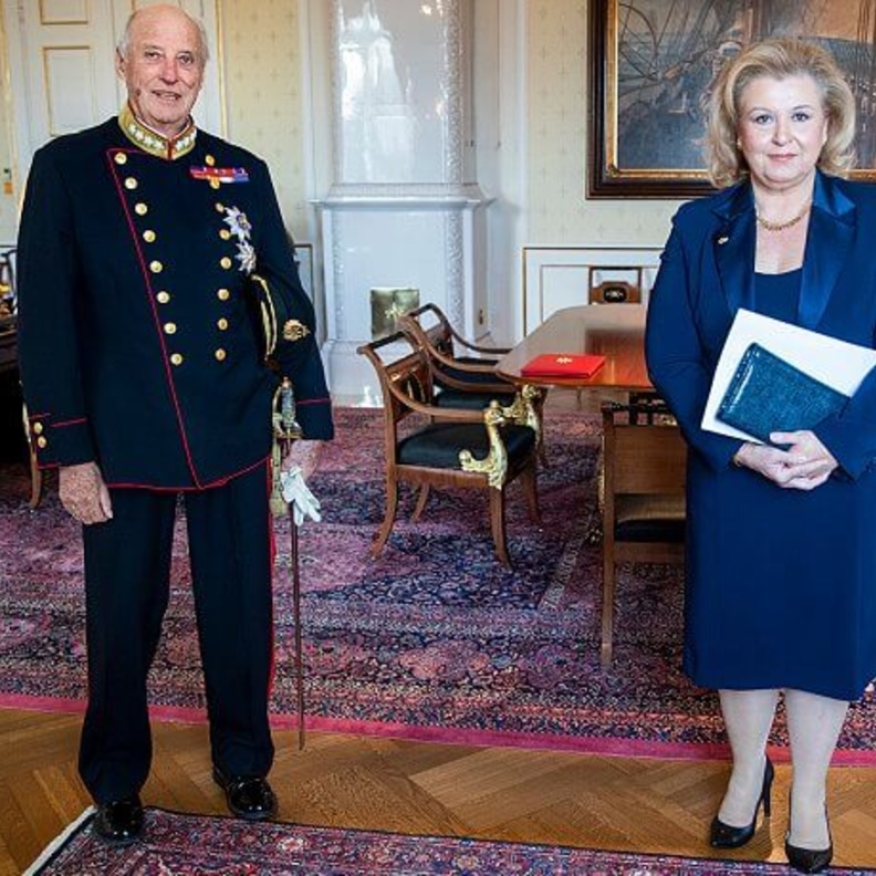 الملك هارالد أجرى عملية في القلب